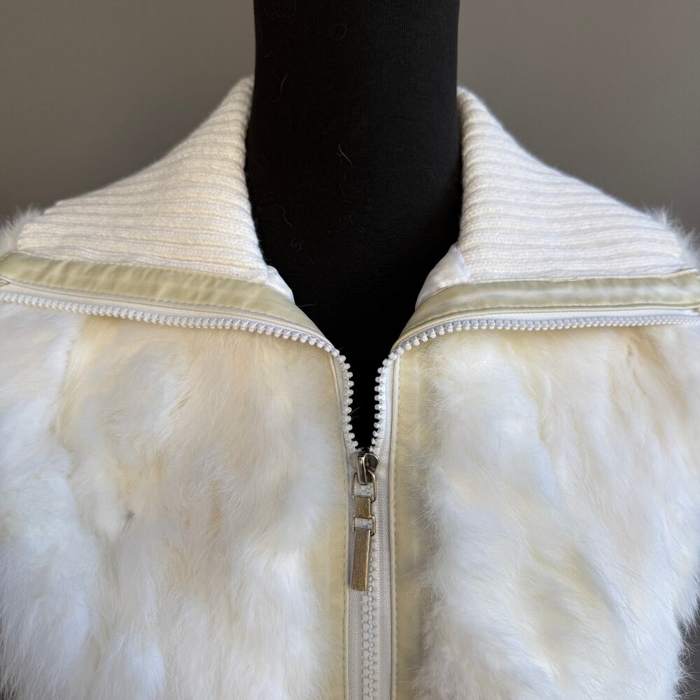 NEW Vintage Y2K Jennyfer J white rabbit fur sweater vest - zip up - NWT - size L - Picture 4 of 7